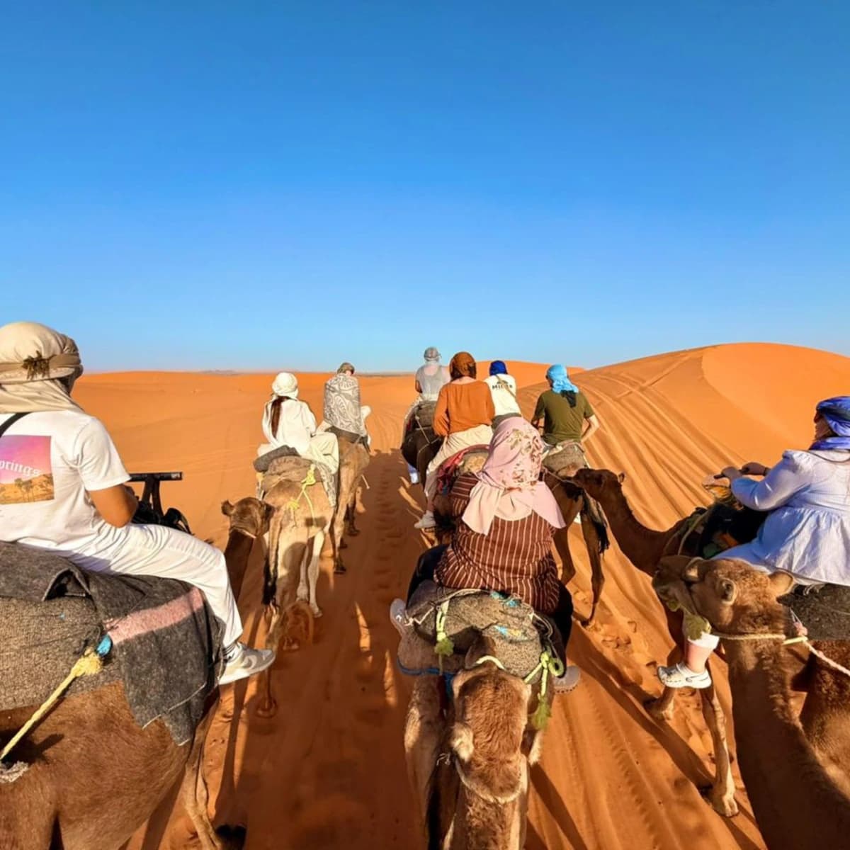 Circuit de 3 jours : Marrakech – Aït Ben Haddou – Tinghir – Merzouga – Fès